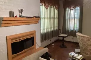 10906 White Thorn St St, Houston, TX 77016 - Photo 20