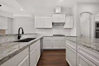 8807 Sedgemoor Drive, Tomball, TX 77375 - Photo 28