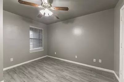 8322 Kingsbridge Meadow Drive, Houston, TX 77083 - Photo 18