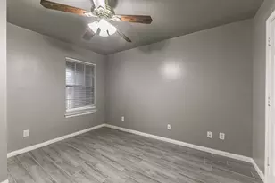 8322 Kingsbridge Meadow Dr, Houston, TX 77083 - Photo 18