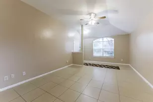 8322 Kingsbridge Meadow Dr, Houston, TX 77083 - Photo 6