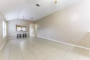 8322 Kingsbridge Meadow Dr, Houston, TX 77083 - Photo 4