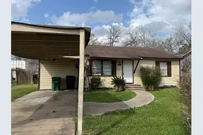 4809 Wenda Street, Houston, TX 77033 - Photo 1