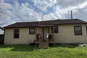 4809 Wenda St, Houston, TX 77033 - Photo 10