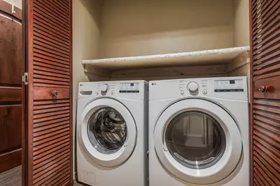 246 Litchfield Lane, Houston, TX 77024 - Photo 14