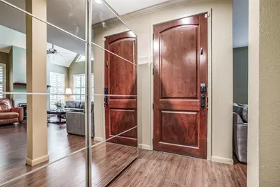 246 Litchfield Lane, Houston, TX 77024 - Photo 10