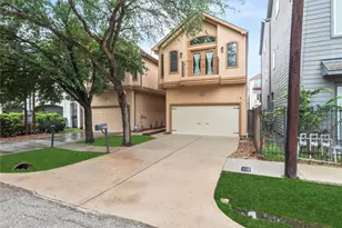 5728 Petty St, Houston, TX 77007 - Photo 2