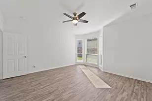 3206 Shadywind Dr, Houston, TX 77082 - Photo 18