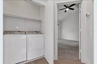 941 W 21st Street #D, Houston, TX 77008 - Photo 12