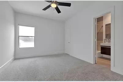 941 W 21st Street #D, Houston, TX 77008 - Photo 10