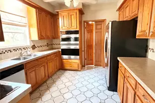 6315 Seegers Trail Dr, Houston, TX 77066 - Photo 8