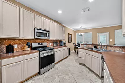 14206 Scenic Path Court, Cypress, TX 77429 - Photo 18