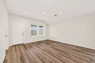 1710 Legacy Hills Dr, Houston, TX 77067 - Photo 6