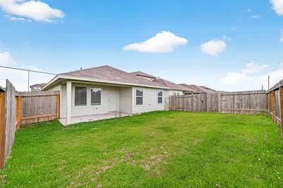 1710 Legacy Hills Drive, Houston, TX 77067 - Photo 32