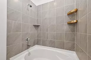 1710 Legacy Hills Dr, Houston, TX 77067 - Photo 18