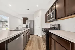 1710 Legacy Hills Dr, Houston, TX 77067 - Photo 12
