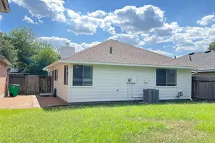 12242 Westlock Dr, Tomball, TX 77377 - Photo 14