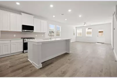 8021 Aquamarine Court, Texas City, TX 77591 - Photo 6