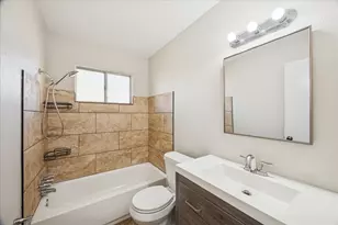 1808 Wren Dr, League City, TX 77573 - Photo 4