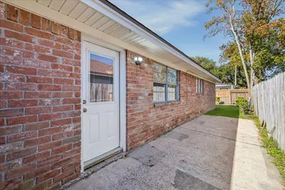 1808 Wren Drive, League City, TX 77573 - Photo 16