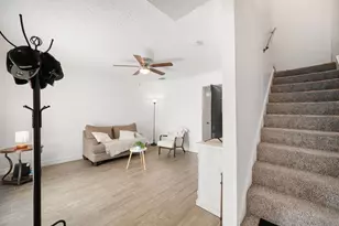 7272 Crownwest St, Houston, TX 77072 - Photo 12