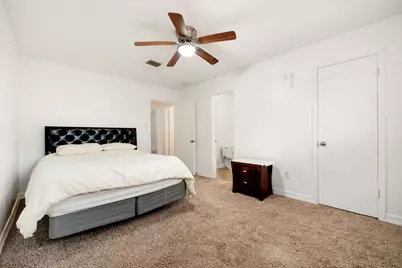 7272 Crownwest Street #7272, Houston, TX 77072 - Photo 14