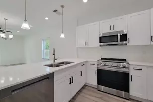 7813 Hirsch Rd, Houston, TX 77016 - Photo 8