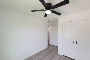 7813 Hirsch Rd, Houston, TX 77016 - Photo 32