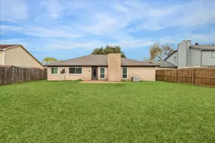 320 Creek Bend Dr, League City, TX 77573 - Photo 28