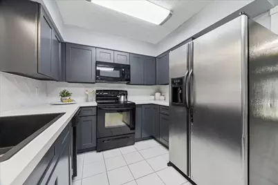 320 Creek Bend Drive, League City, TX 77573 - Photo 8