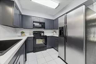 320 Creek Bend Dr, League City, TX 77573 - Photo 8