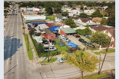 6801 Avenue K, Houston, TX 77011 - Photo 2