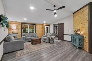 111 Wren Ln, Gun Barrel City, TX 75156 - Photo 4