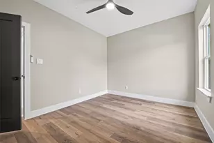 415 Neyland St, Houston, TX 77022 - Photo 24