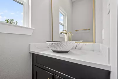 415 Neyland Street, Houston, TX 77022 - Photo 20
