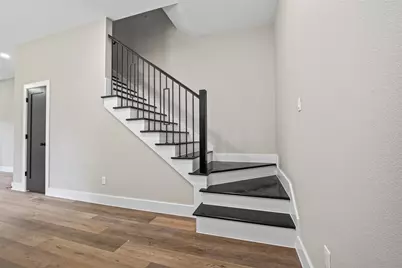 415 Neyland Street, Houston, TX 77022 - Photo 16
