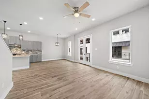 232 W 28th St, Houston, TX 77008 - Photo 6