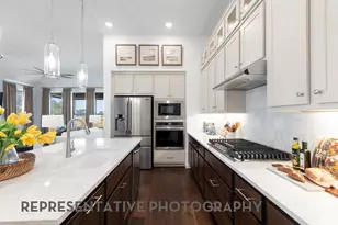 2715 Pathway Crst Ln, Webster, TX 77598 - Photo 4