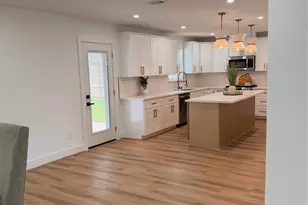 9603 Emnora Ln, Houston, TX 77080 - Photo 8