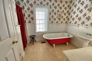 214 W Robert Toombs Ave, Washington, GA 30673 - Photo 24