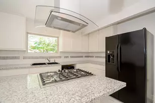 4337 Harby St, Houston, TX 77023 - Photo 10