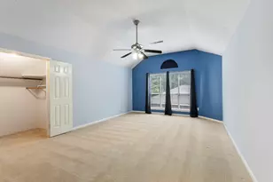 150 W Bristol Oak Cir, The Woodlands, TX 77382 - Photo 30