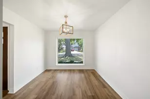 6107 Golden Forest Dr, Houston, TX 77092 - Photo 12