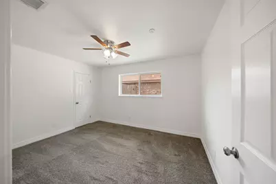 6107 Golden Forest Drive, Houston, TX 77092 - Photo 22