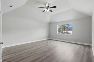 7611 Naremore Dr, Spring, TX 77379 - Photo 36