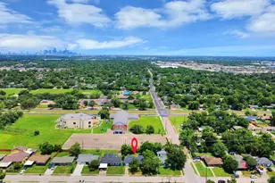 5875 Belcrest St, Houston, TX 77033 - Photo 38