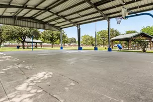 5318 Hemlock Dr, Baytown, TX 77521 - Photo 18