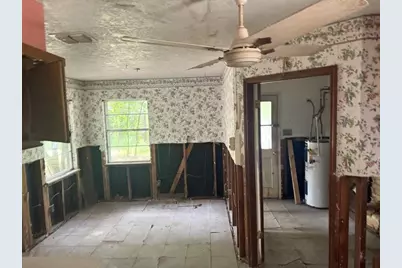 2619 N Woodloch Street, Woodloch, TX 77385 - Photo 8