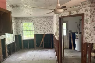 2619 N Woodloch St, Woodloch, TX 77385 - Photo 8