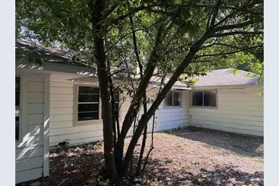 2619 N Woodloch Street, Woodloch, TX 77385 - Photo 10